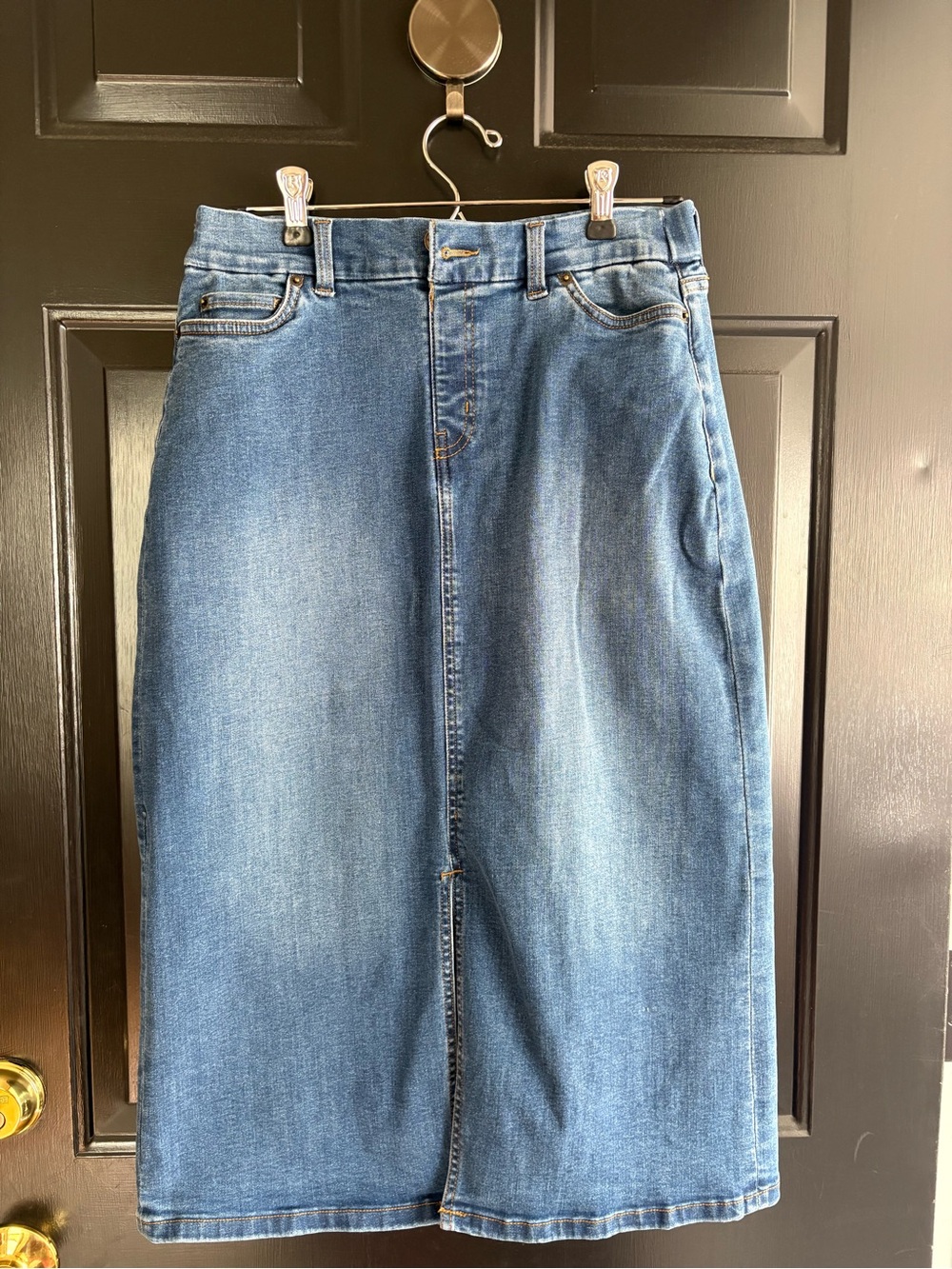 Women's Denim and Company Stretch Denim Midi Skirt